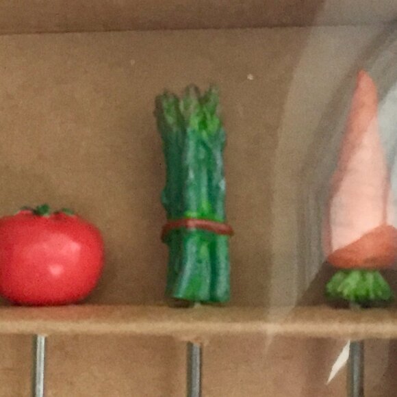 Crate and Barrel NEW Set Of 6 Vegetable Themed Cocktail Hors D'oeuvre Picks - Picture 6 of 12